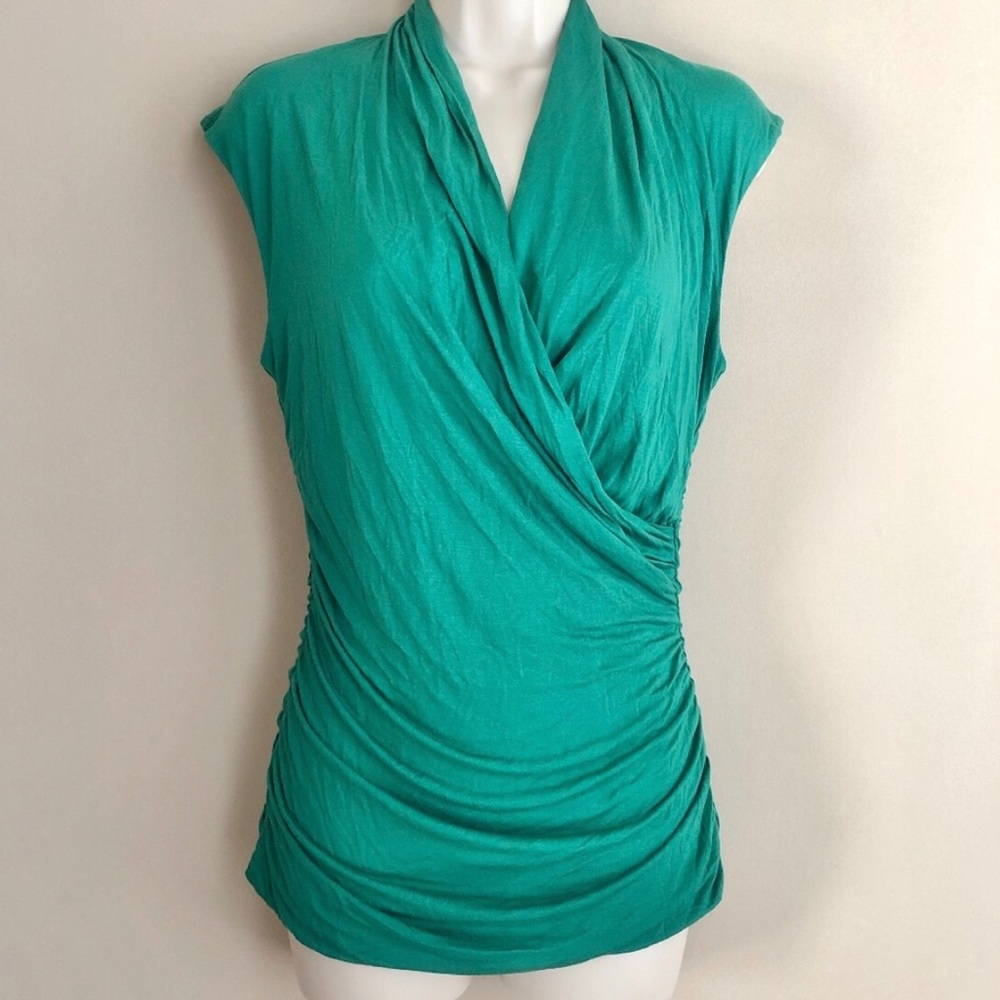 H&M Green Short Sleeve Stretch Ruched Top Size S